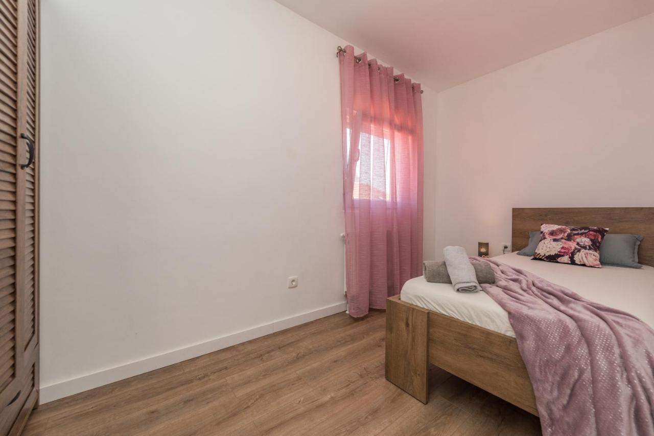 Apartmani Dmarie Privlaka  Εξωτερικό φωτογραφία