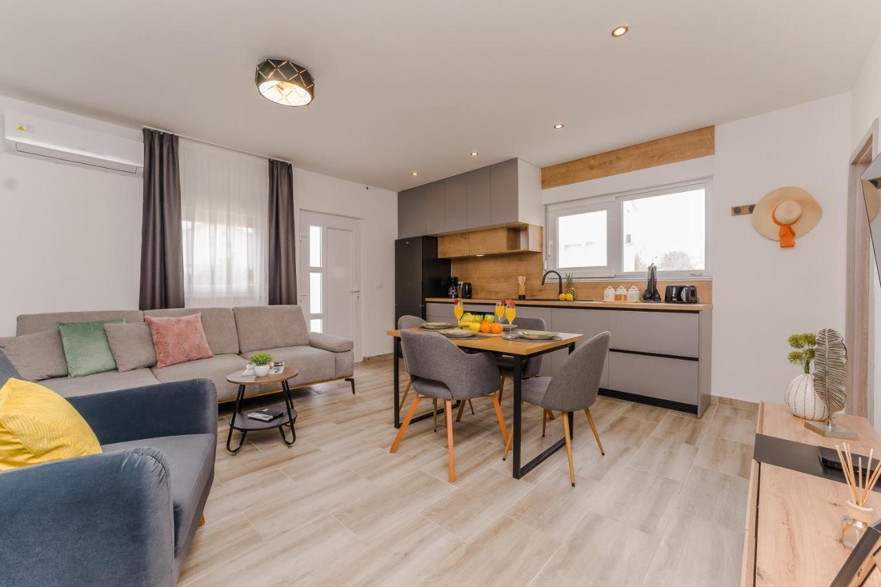 Apartmani Dmarie Privlaka  Εξωτερικό φωτογραφία