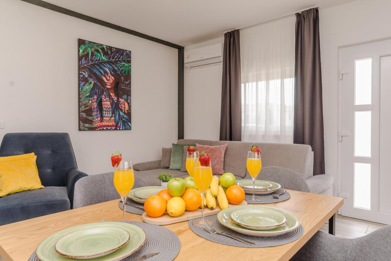 Apartmani Dmarie Privlaka  Εξωτερικό φωτογραφία